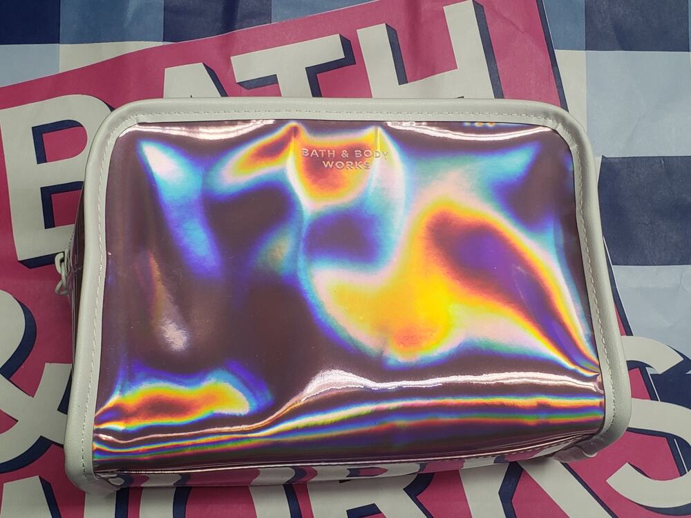 BBW Pink Iridescent Prismatic Zipper Cosmetic Overnight Travel Compact Bag
